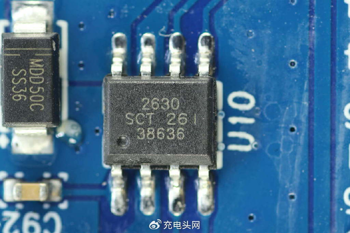 拆解报告etaker移族2000w2009wh户外电源墨m2000