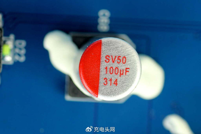 拆解报告:etaker移族2000w 2009wh户外电源 墨m2000