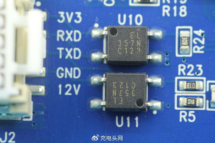 创新,型号gd32e503cct6,内置32位arm cortex-m33内核,最高主频180mhz
