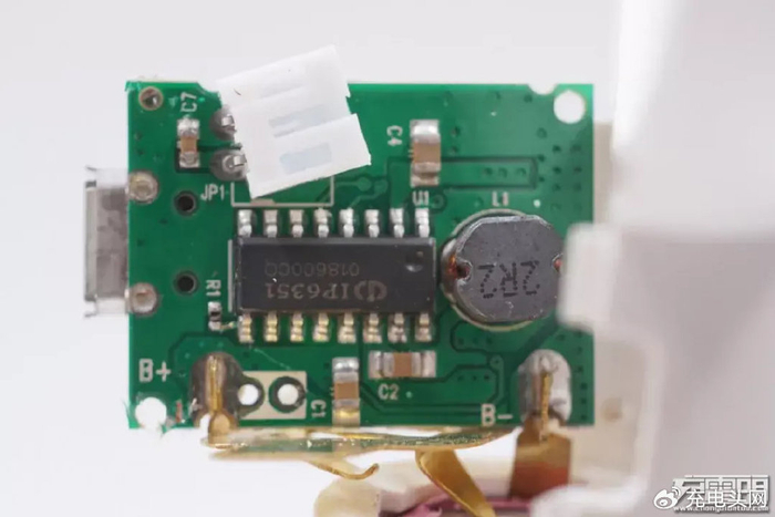 摆脱铅酸电池束缚,盘点那些内置锂电充电芯片的小风扇