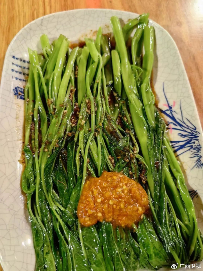 百色田阳网红烧烤,名字虽「歪」味道很正!