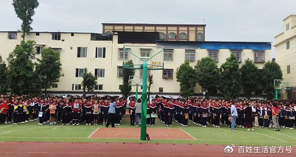 防震减灾 警钟长鸣——祥福中学"5·12"防震应急疏散演练