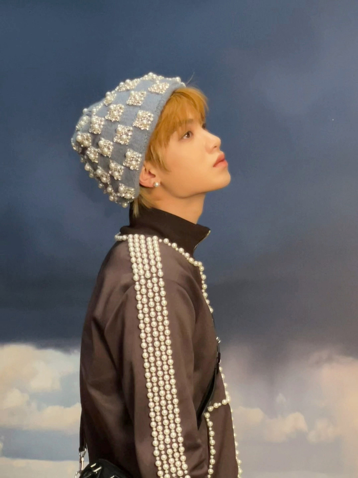 黄明昊|杂志|名品_新浪新闻