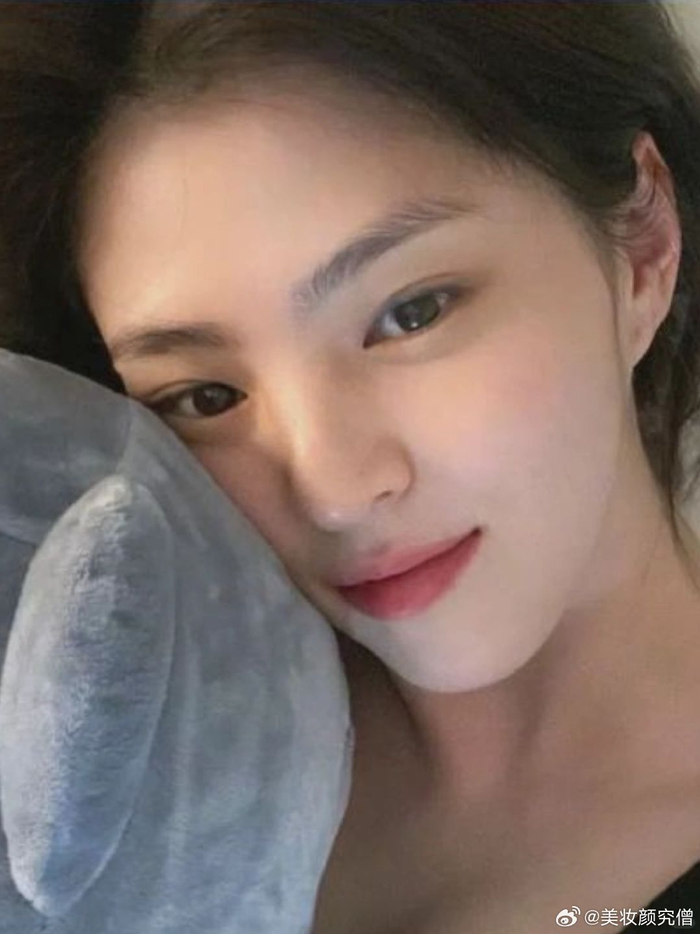 哦莫这轮廓这造型真的很像在大润发杀鱼的额头颧骨vline小了两圈