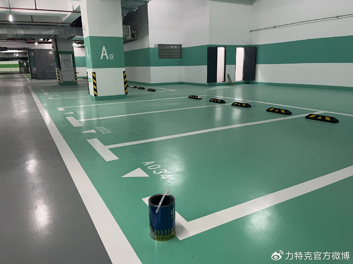 停车场地坪漆是什么漆