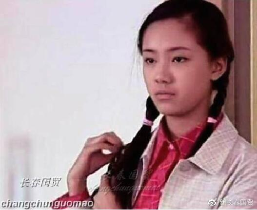 还记得《马大帅》中的“小翠”吗?带6岁女儿同框出镜,34岁变这样了|马大帅|孟真|马小翠_新浪新闻