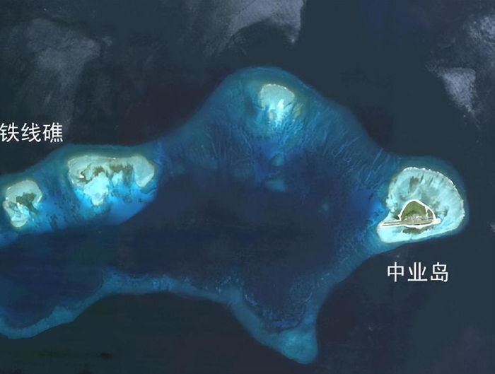 中国海警船,渔船现身中业岛!完全正常