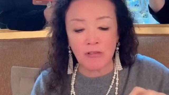 汪小菲计划买四合院，网友问张兰是否一起住？她的回答尽显高情商