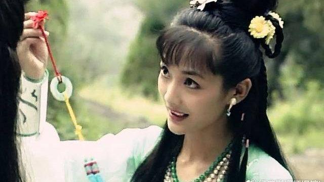 《白眉大侠》：英云误会小英，云瑞追上去道歉，才有了那经典一幕