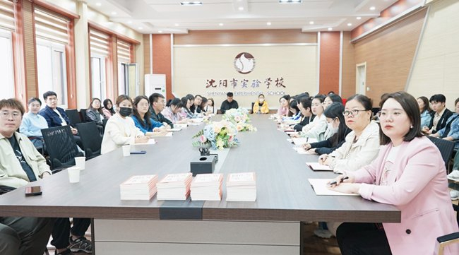 任汝茂老师助力沈阳市实验学校阅读教学与小小说创作