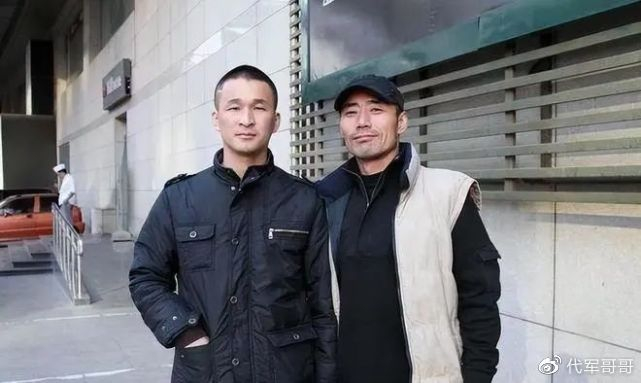 13年前，那个红极一时的草根歌手组合旭日阳刚，如今怎样了？