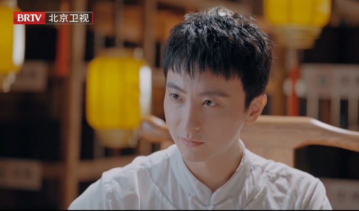 谁能不爱牛骏峰这样的帅哥呢好喜欢他这样的风格