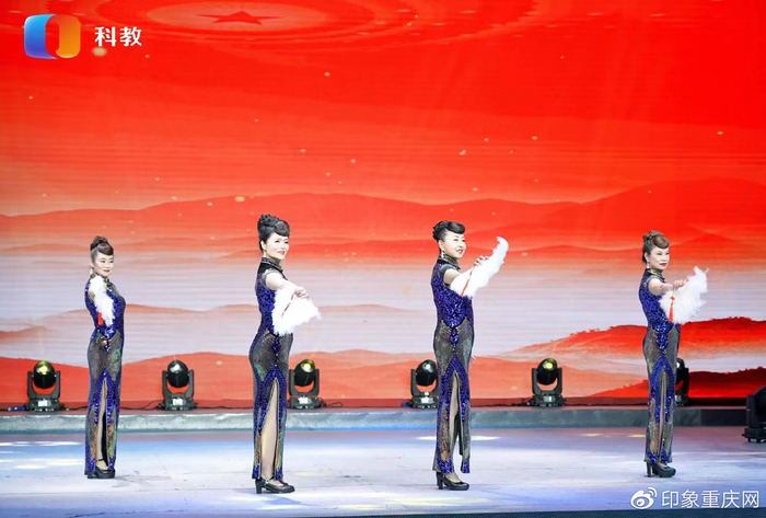 李秋成:从企业老板到反串明星,让70岁活成30岁不是梦想