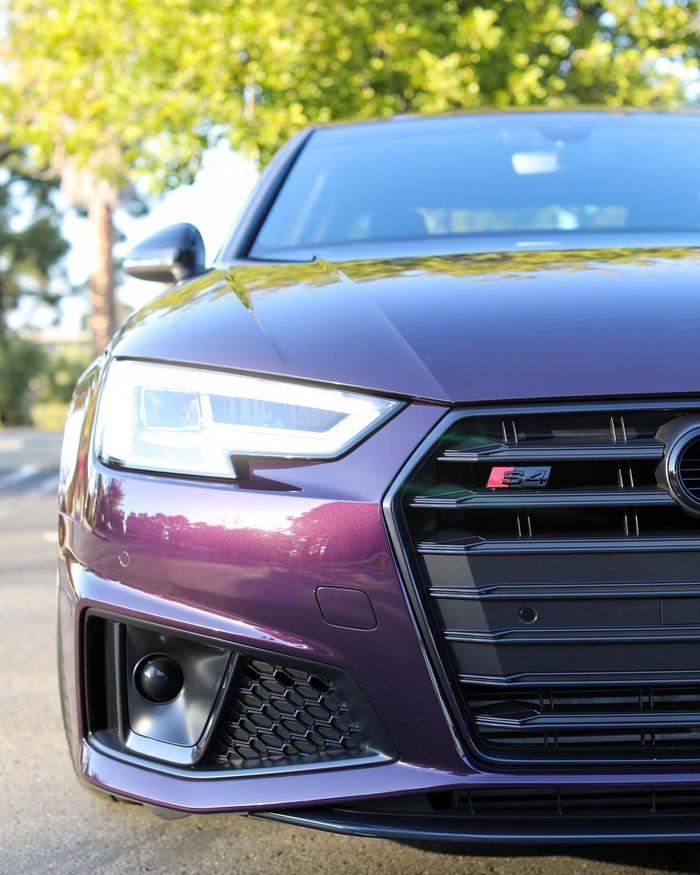 奥迪Audi S4 Exclusive Merlin Purple