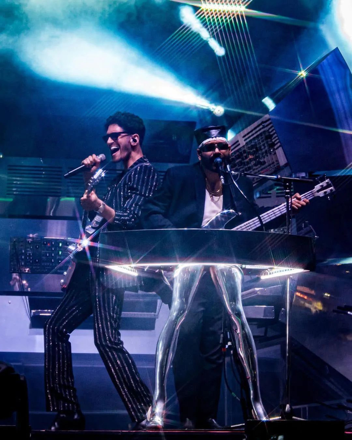 成人特供chromeo的当代成年关系指南