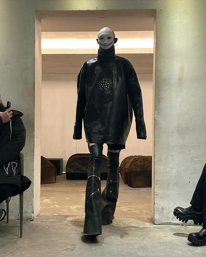 沙丘2有多像巴黎世家rickowens秀场