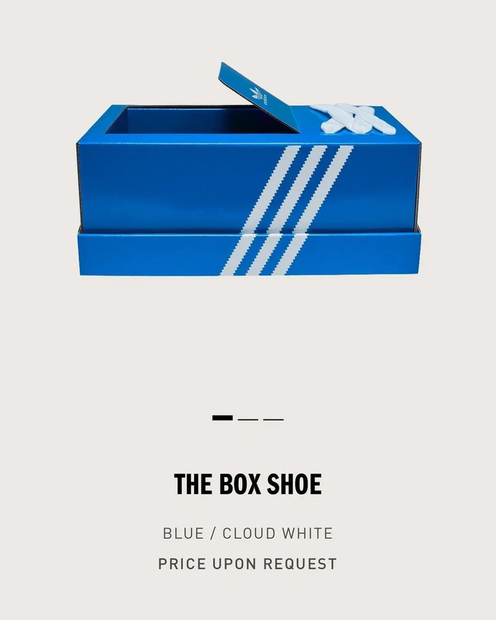 作为致敬 adidas originals 蓝色鞋盒的改造鞋款,box shoe 前掌处有