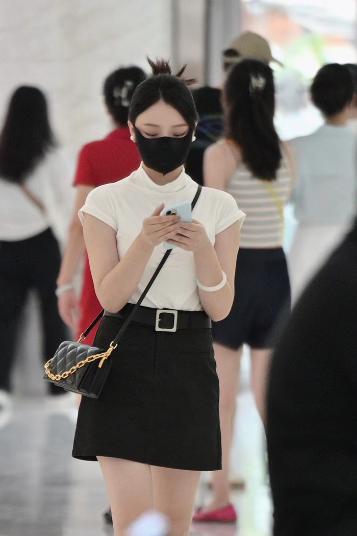 石家庄勒泰街拍via秦天