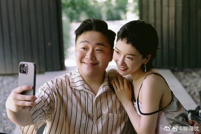 郝劭文结婚现场照曝光!释小龙担任伴郎,女儿手持气球引路好可爱