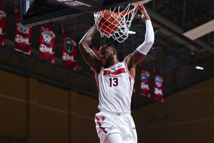 王薪凯也要重返广东宏远,朱芳雨为争冠疯狂补强|王薪凯|威姆斯|广东队