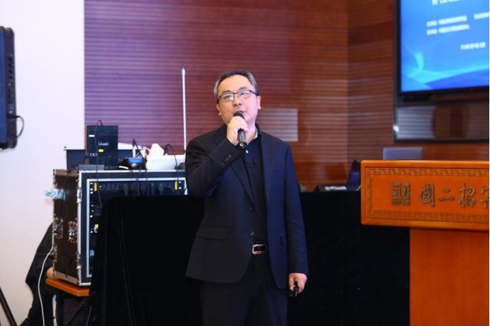 新《公司法》颁布座谈会在京顺利召开|公司法|中国法学|发言_新浪新闻