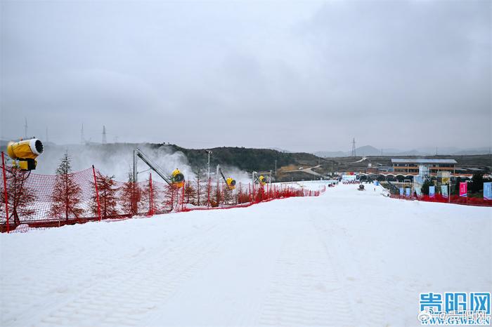 花溪高坡滑雪场图片