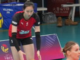 又美又能打！女排17岁1米95新星崛起：12扣9中真稳，赵勇招进她？