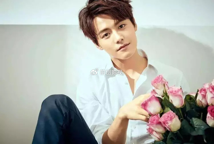 笑不活了,以前明星在博客上假扮粉丝自己夸自己,ip