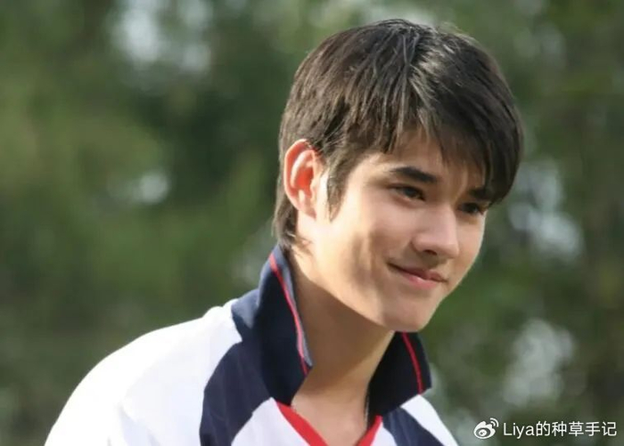 难怪被大家开玩笑,连韩国空气里的酵母粉,现在都已经被大风刮到了泰国