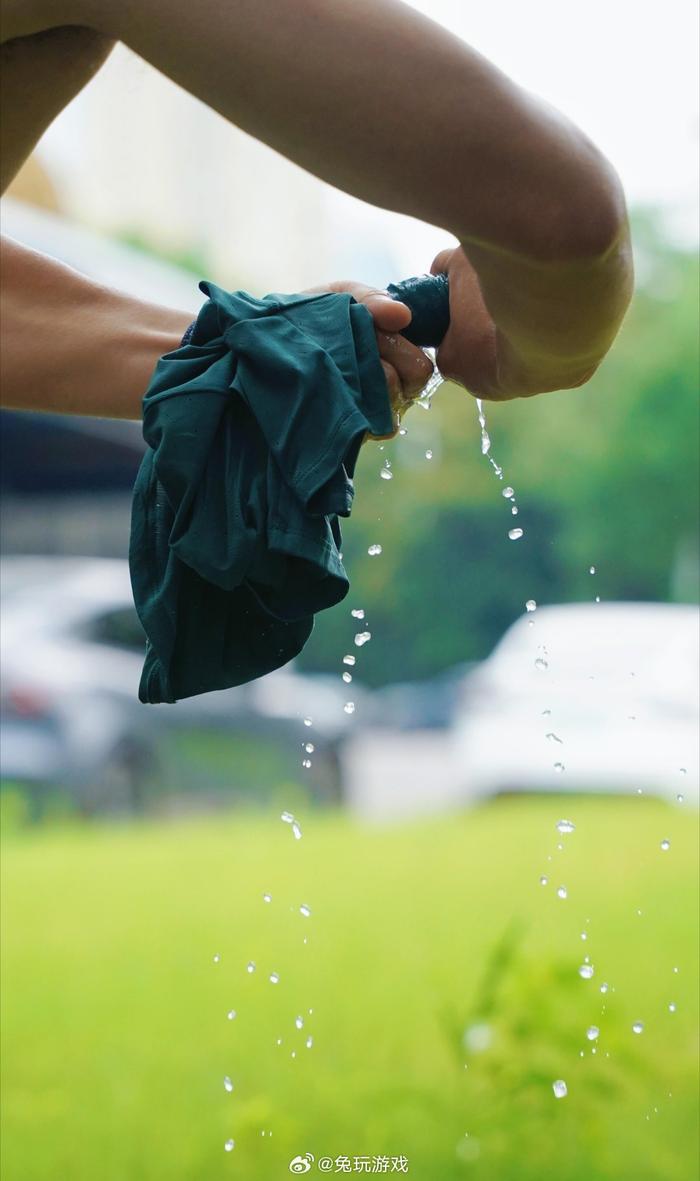 挥汗如雨图片运动图片