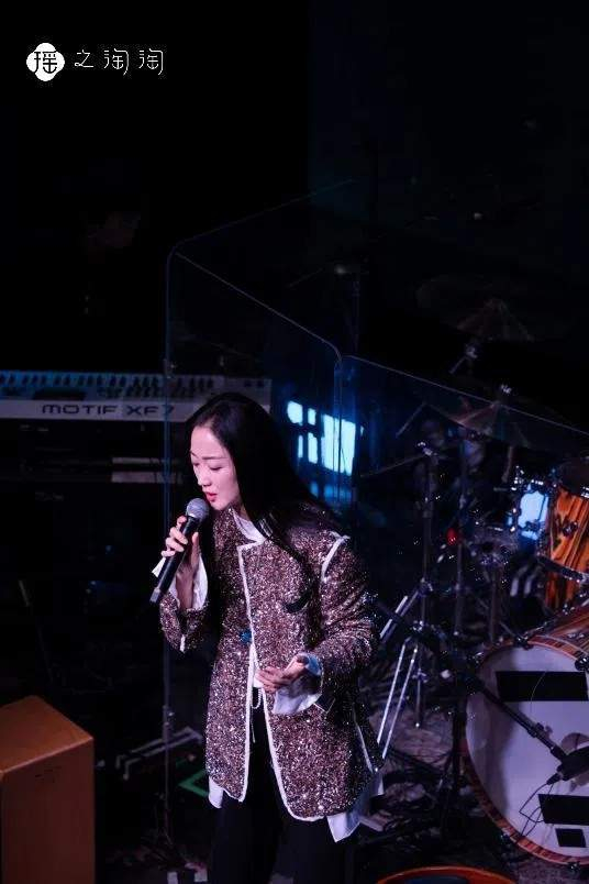 张瑶出道24周年歌会圆满落幕 瑶之淘淘赞助成就难忘音乐盛宴__财经头条__新浪财经