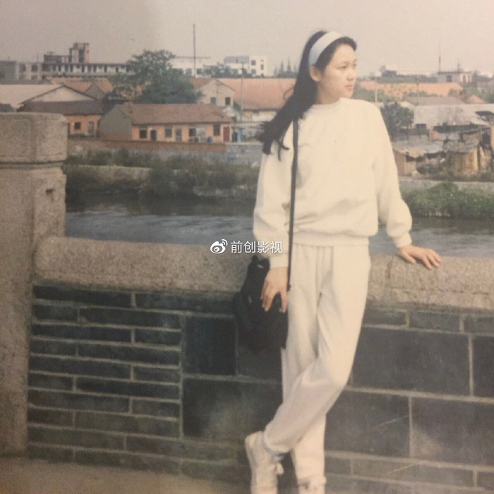 “安徽台一姐”周群：功成名就后隐婚生子，三个娃的父亲至今成谜|郭德纲|安徽卫视|超级大赢家|节目|主持人_新浪新闻
