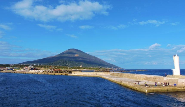 东京「八丈岛」自由行:东京群岛最高峰「八丈富士」赏海景__财经头条__新浪财经