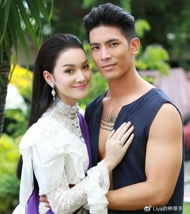 英年早婚的"亚洲最帅男星",居然割过双眼皮?