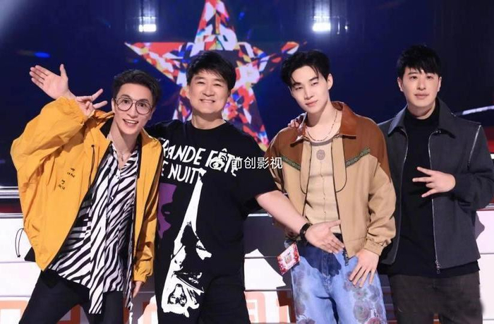 3大事件发酵好声音导师背锅薛之谦太用力周华健成陪衬