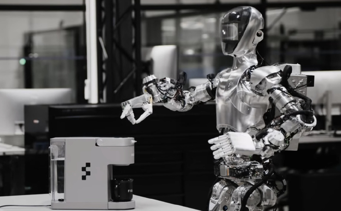 宝马和特斯拉的另一场较量在人形机器人领域展开动察