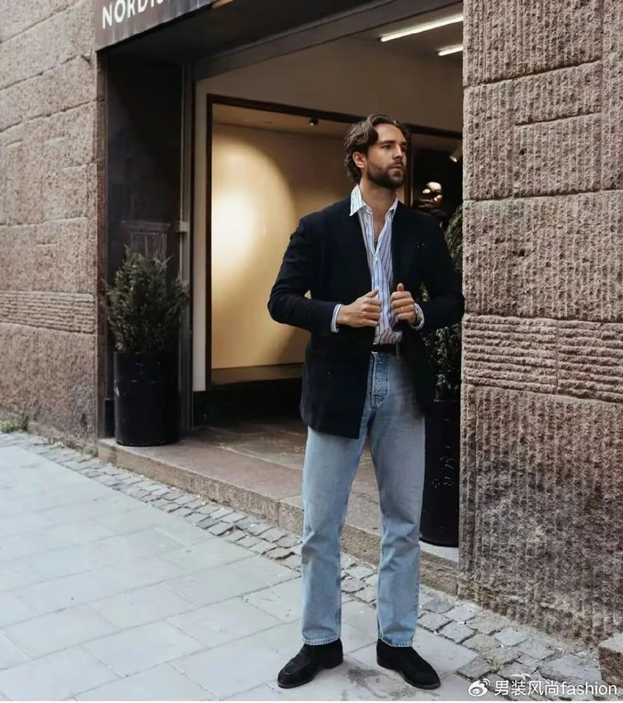 春季职场男士如何将牛仔裤搭配得既时尚品味又不失高级感
