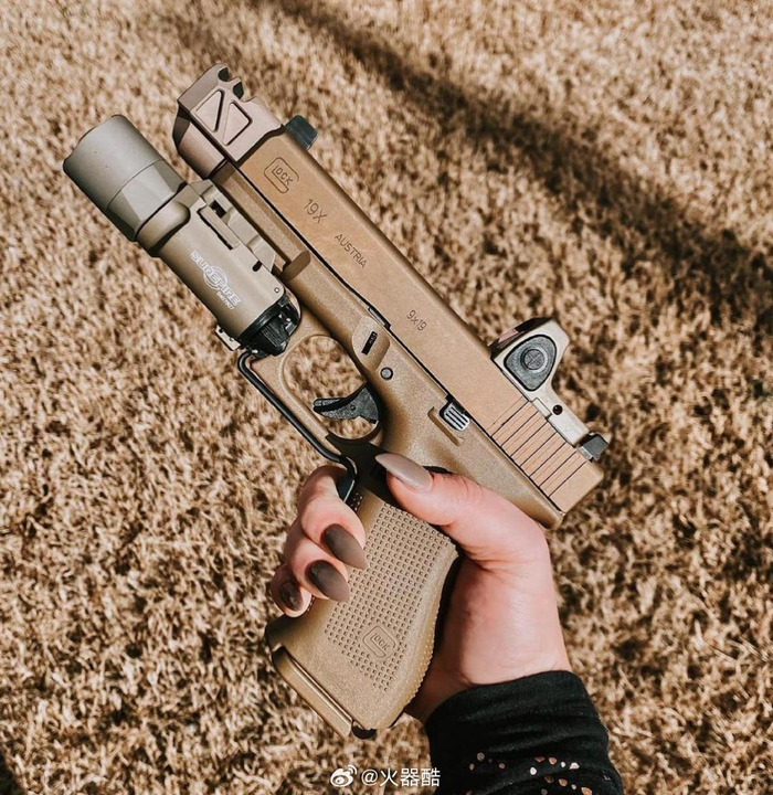 高人气枪型格洛克g19x手枪美图欣赏