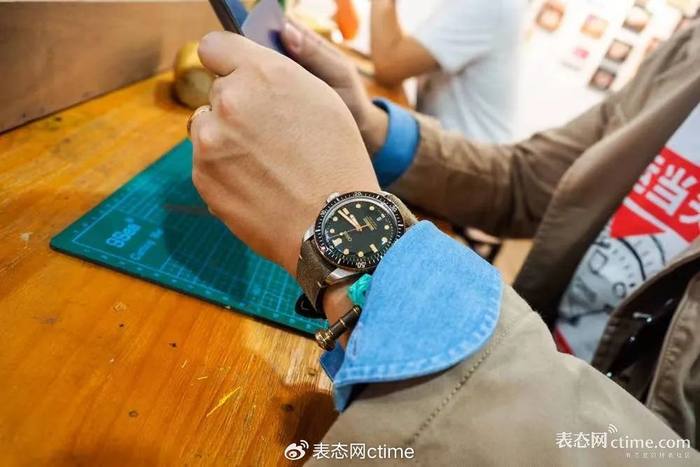 到底怎么买表买什么表永不出错这个世纪难题总算有参考书了