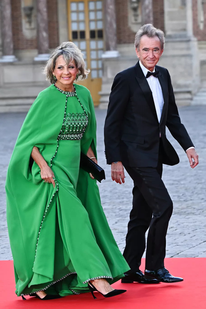 真老钱都穿什么鞋查尔斯一双鞋穿几十年lv太子爷为爱鞋当ceo