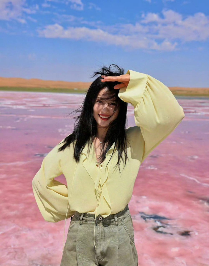 高圆圆沙漠旅行大片也太美了吧