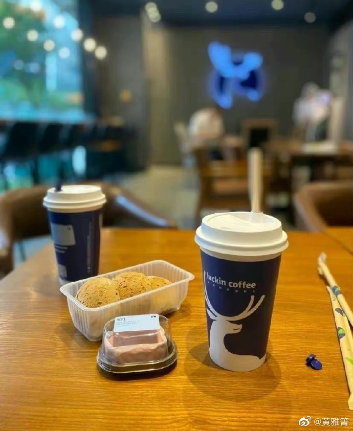 没空听你画大饼，想见面就行动，要吃饭就出门，真想给我花钱就直接转账……