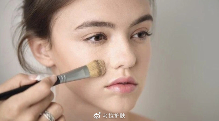 盘点最近大火的“修容盘”:号称很适合亚洲人,但选对才能不花脸|修容|膏体|上脸_新浪新闻