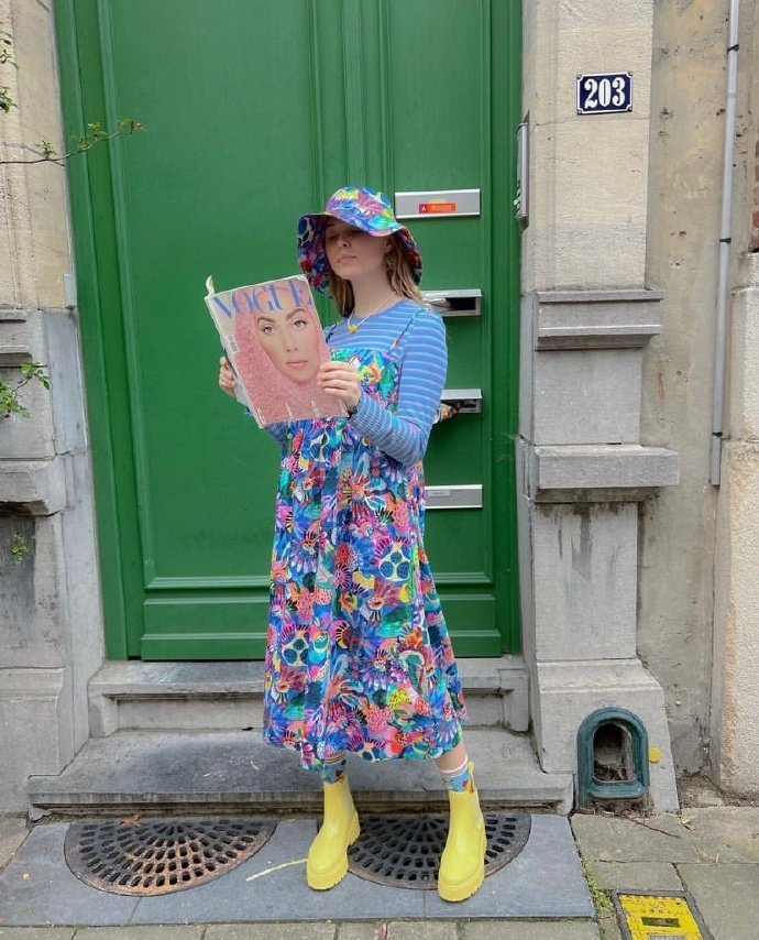 欧美时尚博主anais多巴胺女孩调色盘穿搭分享