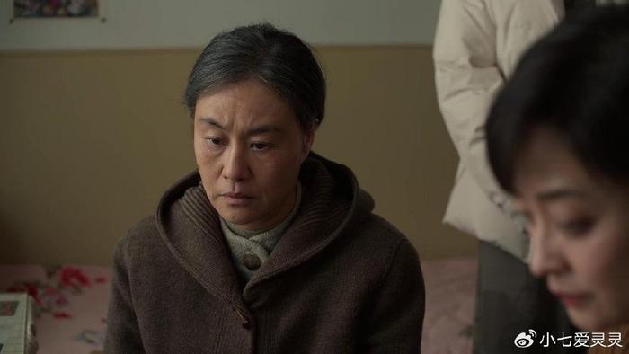 《六姊妹》明知刘美心一碗水端不平，阿奶为何还要将金耳环留给她