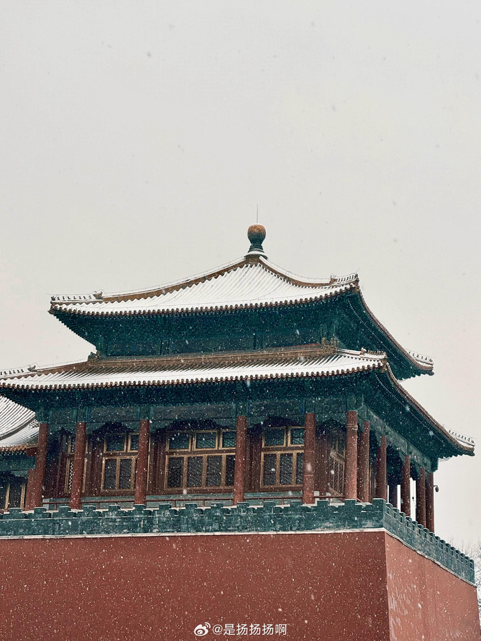 不进故宫也可拍出红墙白雪琉璃瓦的氛围感照片摄影