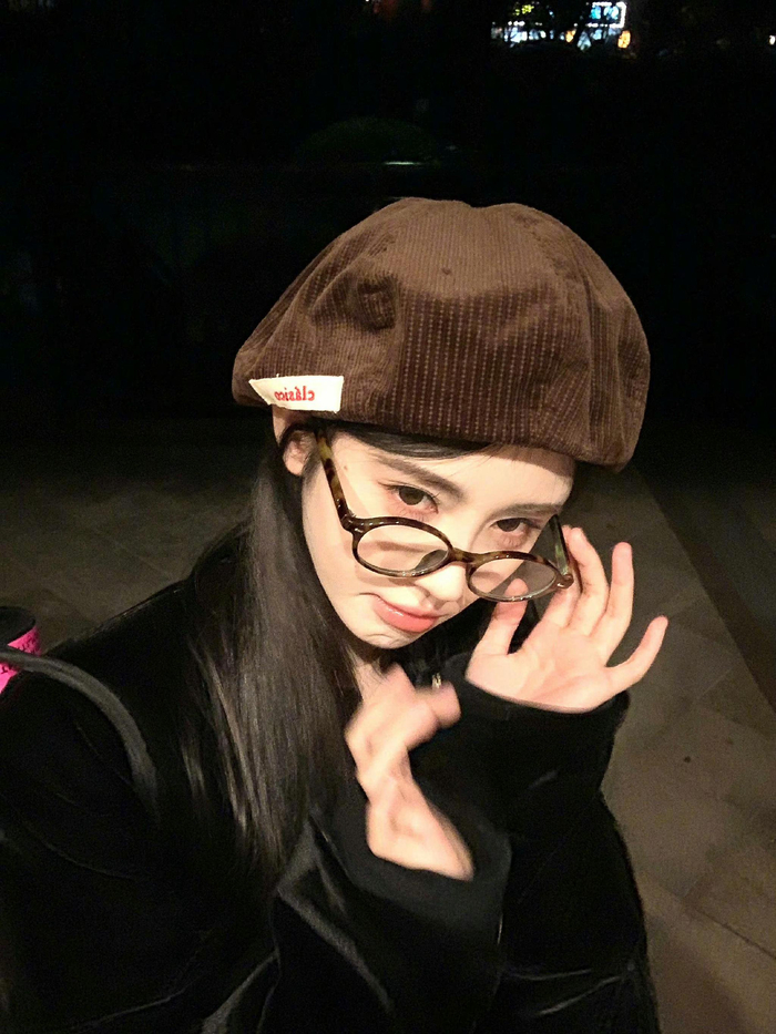 今日份甜点送达托脸自拍萌萌嘟还得是头像大户小鞠