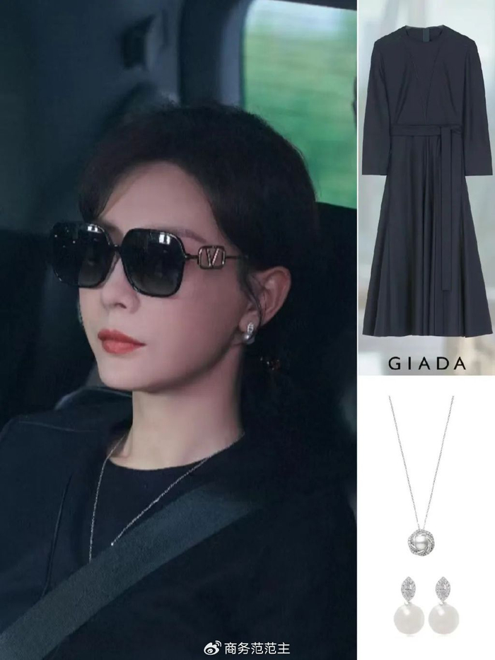 周迅演精英律师太飒了穿西装戴香奈儿一单赚500万却背200块包