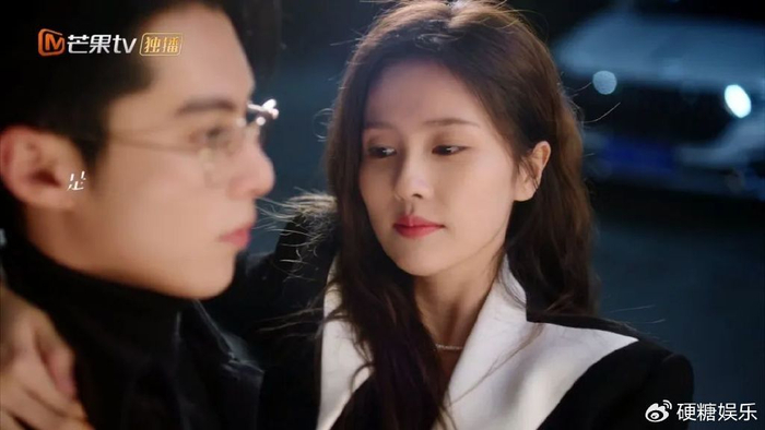 霸总,你成功引起了我的注意|以爱为营|我要逆风去|龚俊_新浪新闻