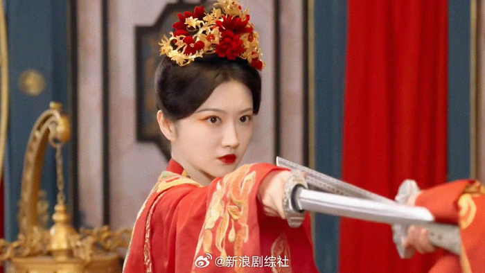 景甜乐游原崔琳大婚,最美的婚妆配最冷酷的脸,份子钱准备好了